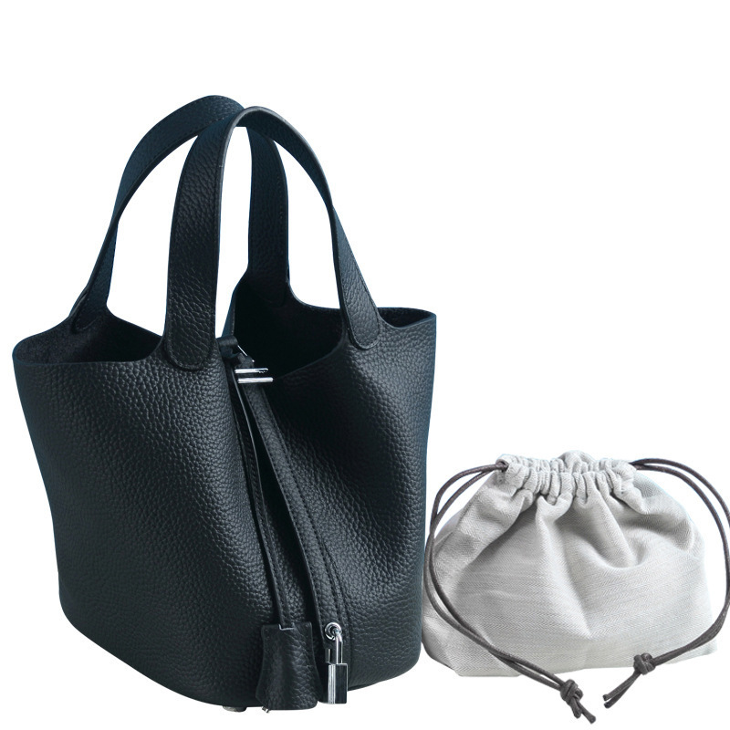 2023 nuova borsa a secchiello  - Leatherwork Drawing recensione e prezzo